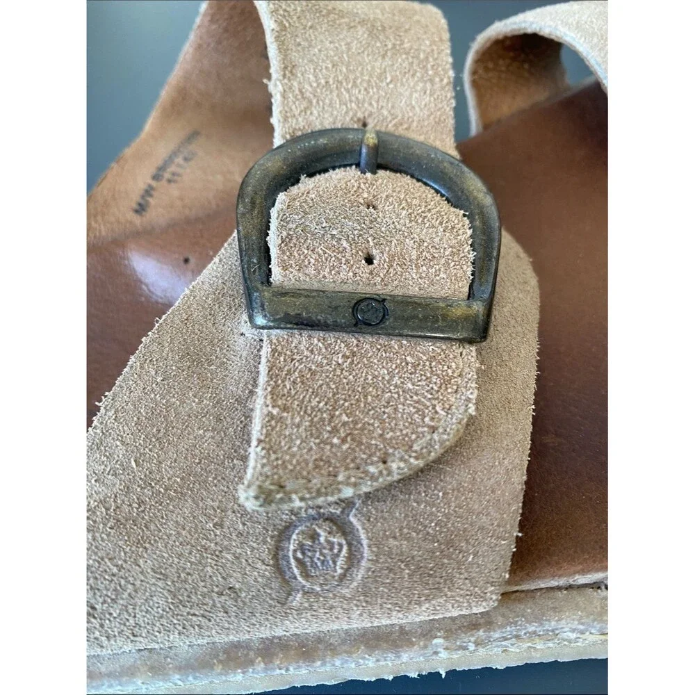 Born Caite Sandal Tan Suede Men’s 11 Buckle Vacation Adventure Beach Casual